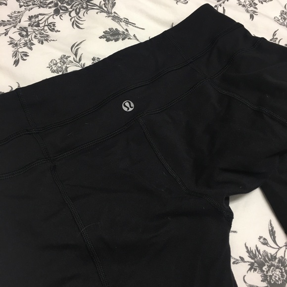 Lululemon yoga pants - Picture 3 of 5